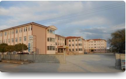 Başiskele Selim Yürekten Mesleki ve Teknik Anadolu Lisesi Fotoğrafı